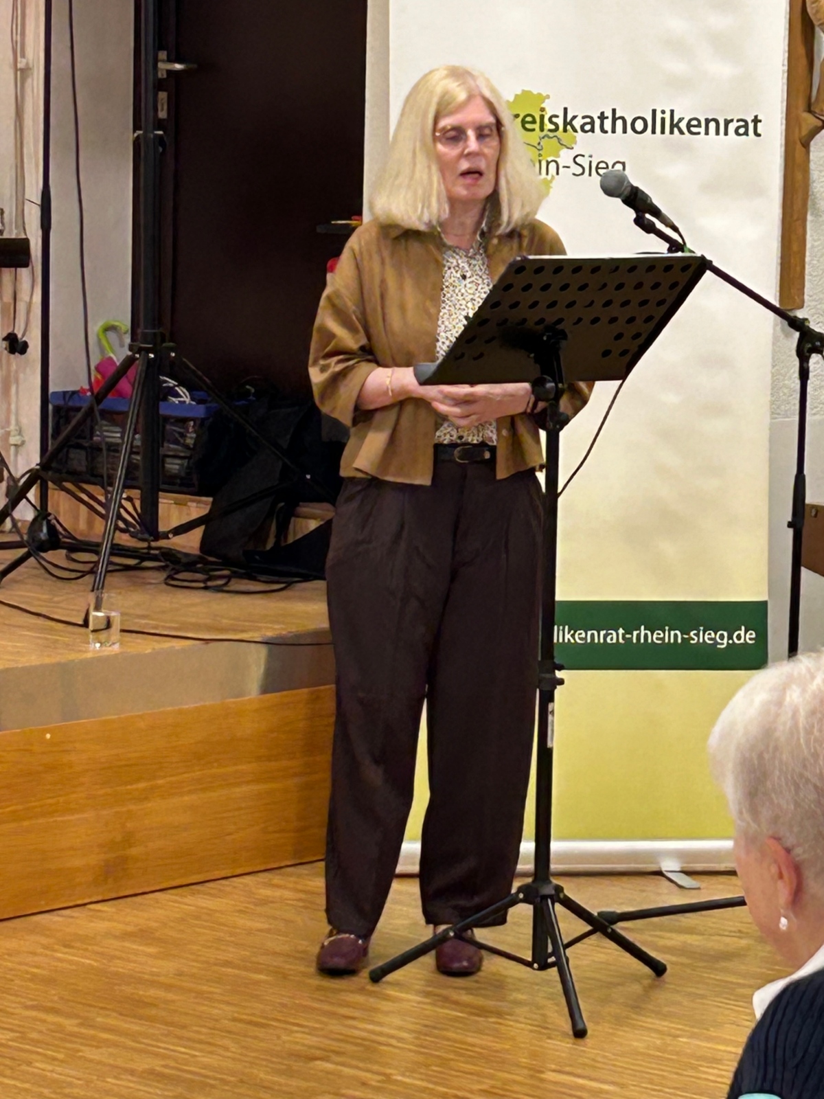 Frau Prof. Dr. Ursula Nothelle-Wildfeuer